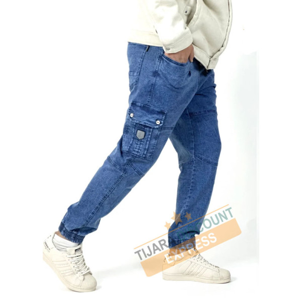 Sarouel cargo en jean au look tendance